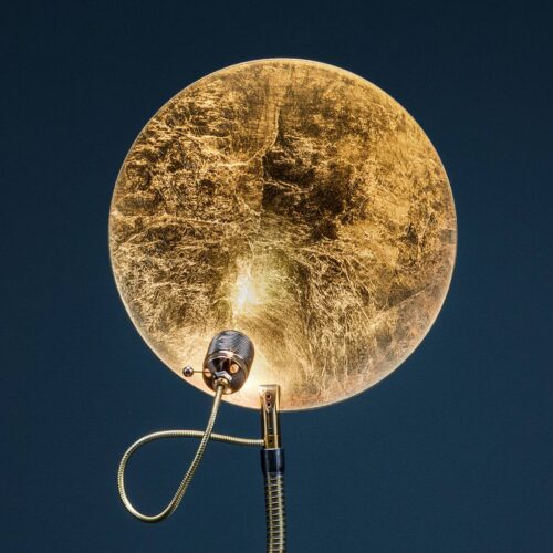 Auf diesem Bild zu sehen Tischlampe von Catellani & Smith in gold