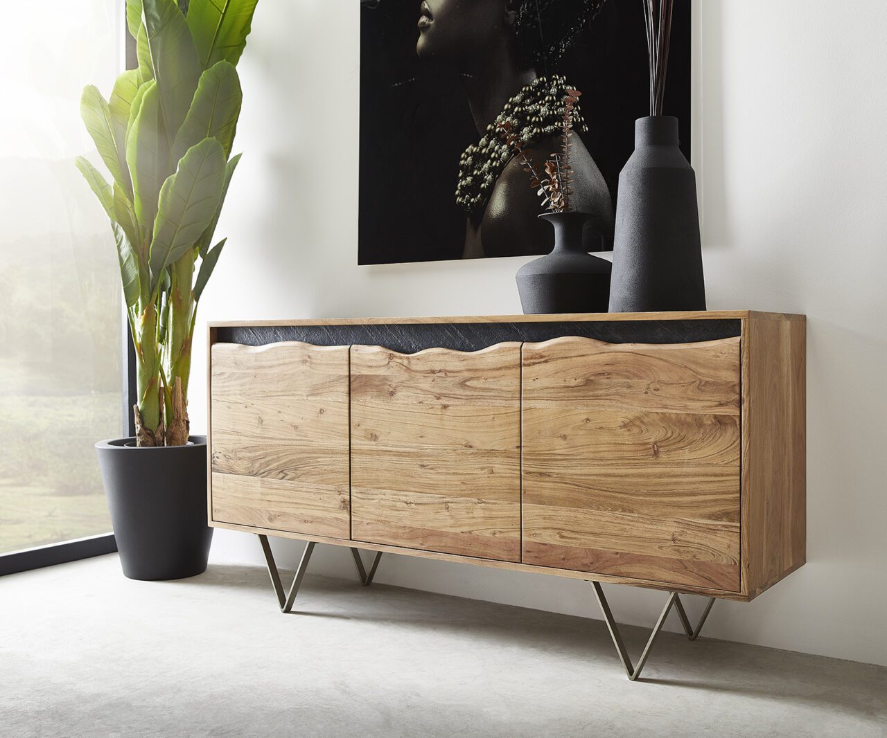 Auf diesem Bild zu sehen Sideboard von DELIFE in Natur, Silber